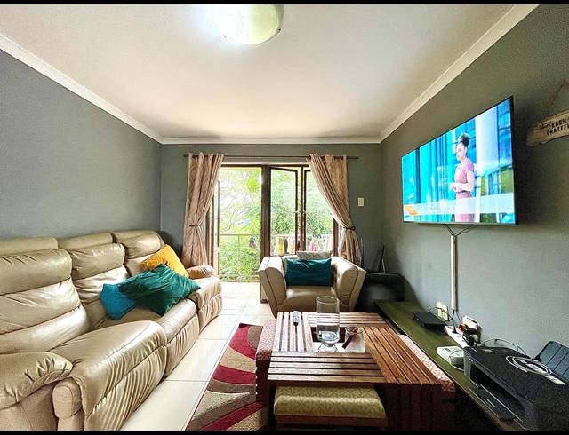 2 BEDROOM APARTMENT FOR SALE IN MONTCLAIR